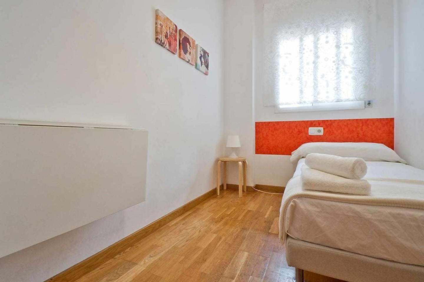 Comfortable 4 Rooms 2Bath W Balcony Barcelona Exterior photo