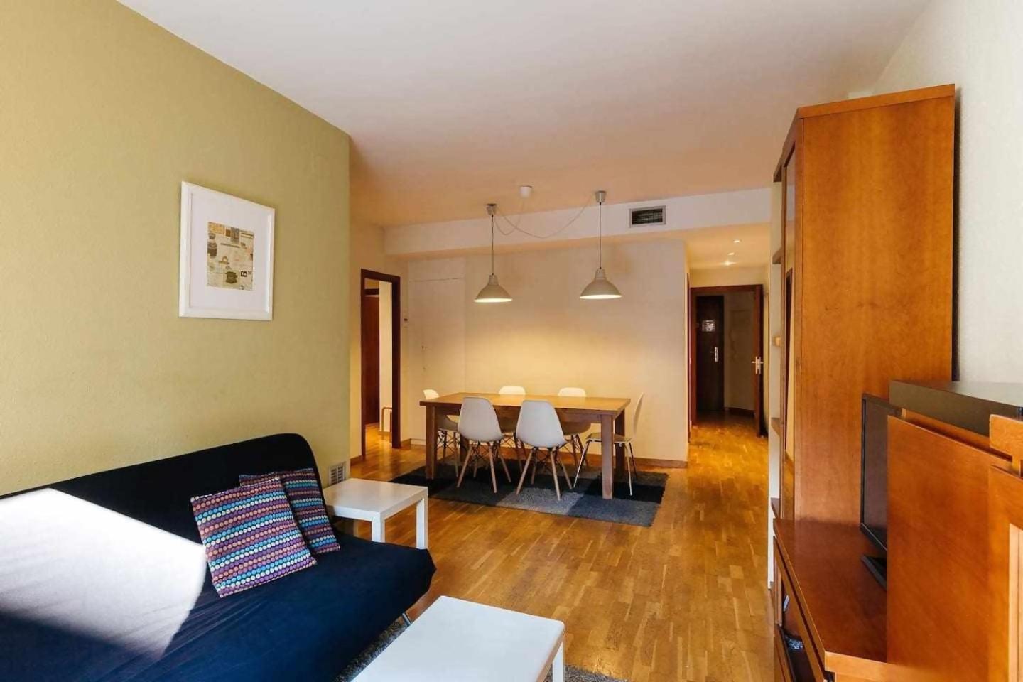 Comfortable 4 Rooms 2Bath W Balcony Barcelona Exterior photo